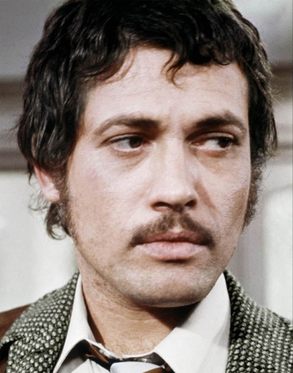 actor Jon Finch large photo