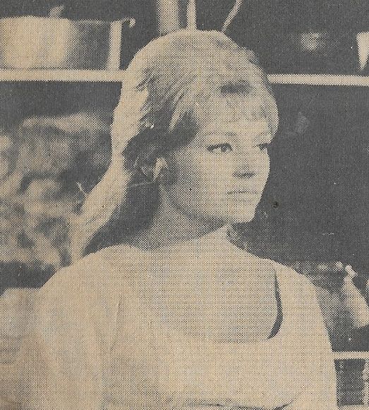 actor Diana Lorys large photo