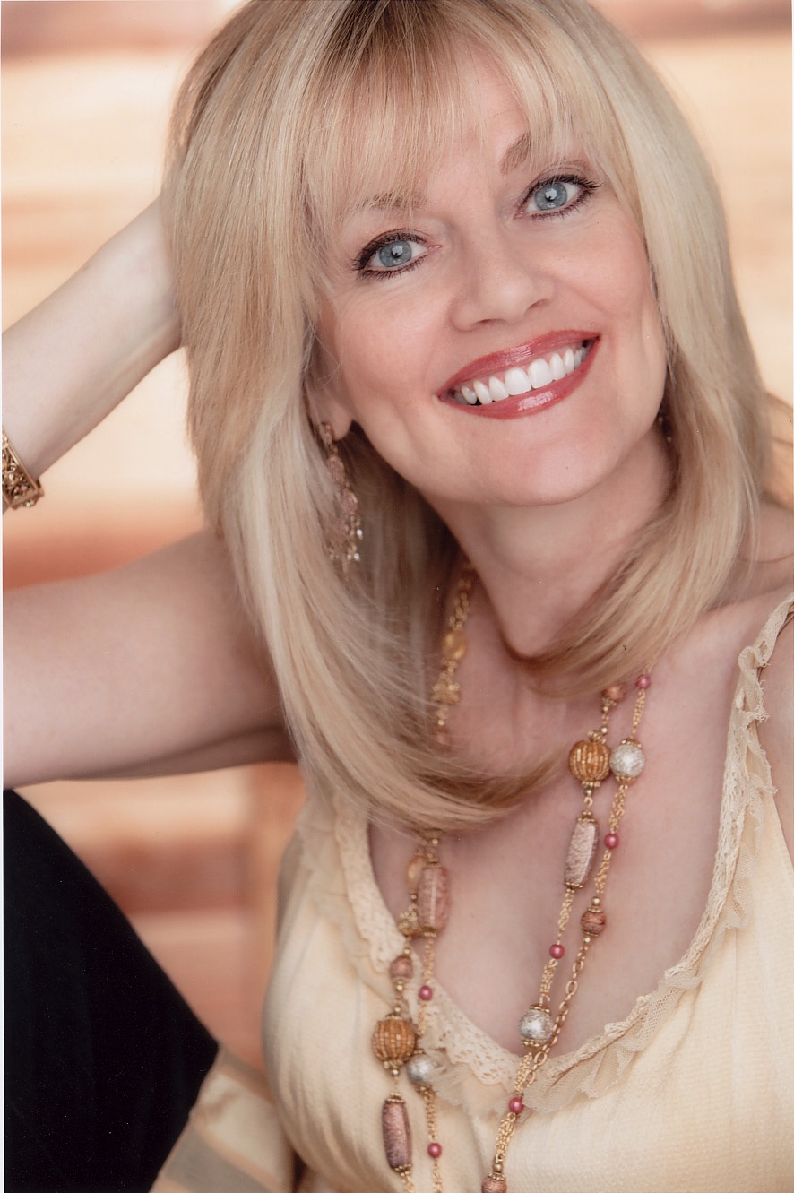 actor Martha Smith large photo