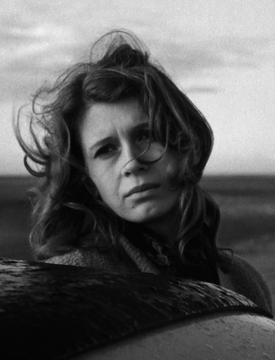 actor Lisa Kreuzer large photo