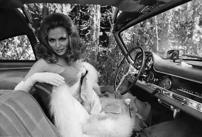 actor Marianna Hill large photo