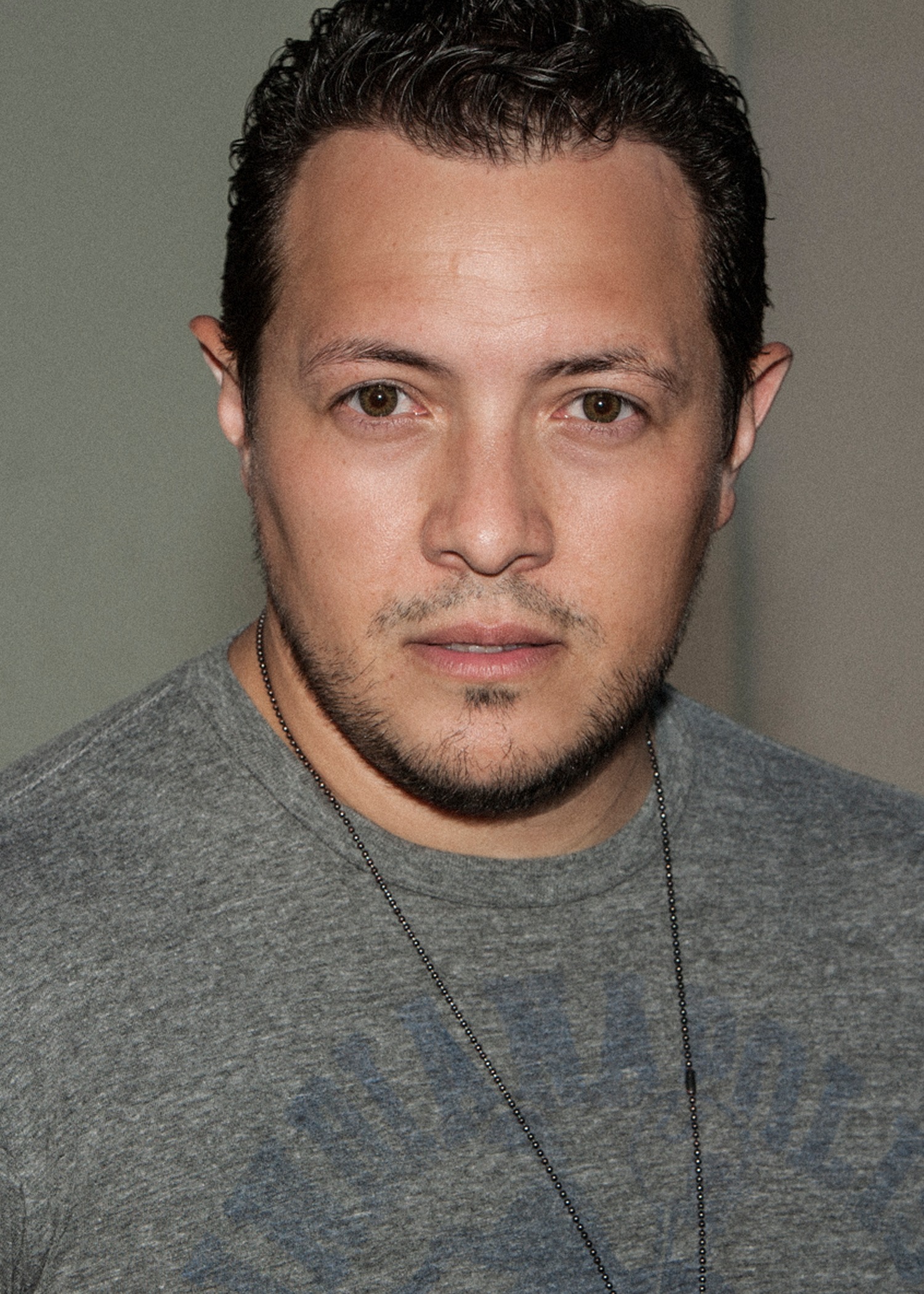 actor Hector Luis Bustamante large photo