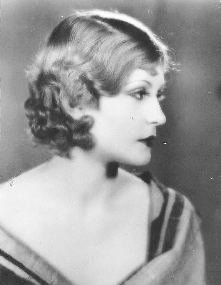 actor Geraldine Dvorak large photo