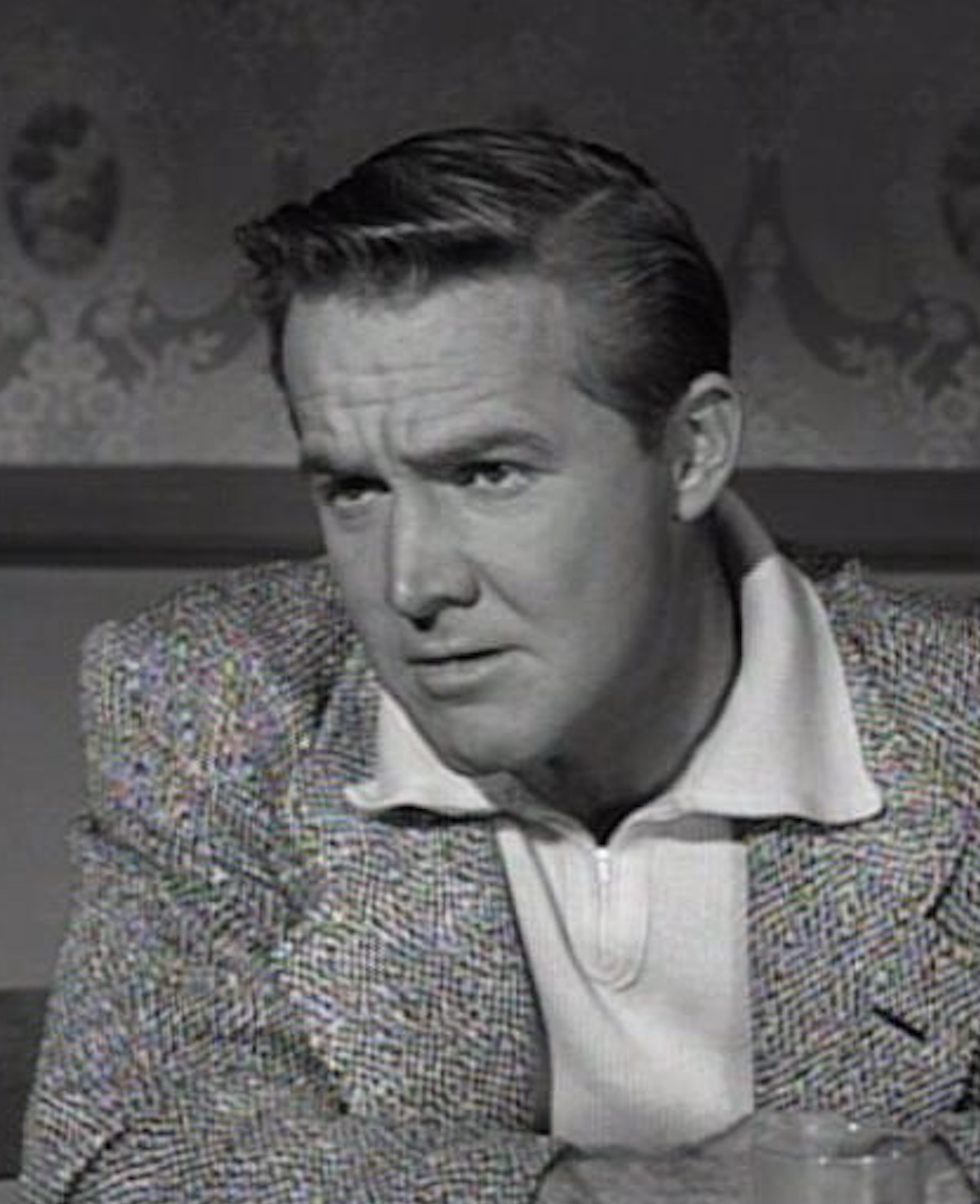 actor Beach Dickerson large photo