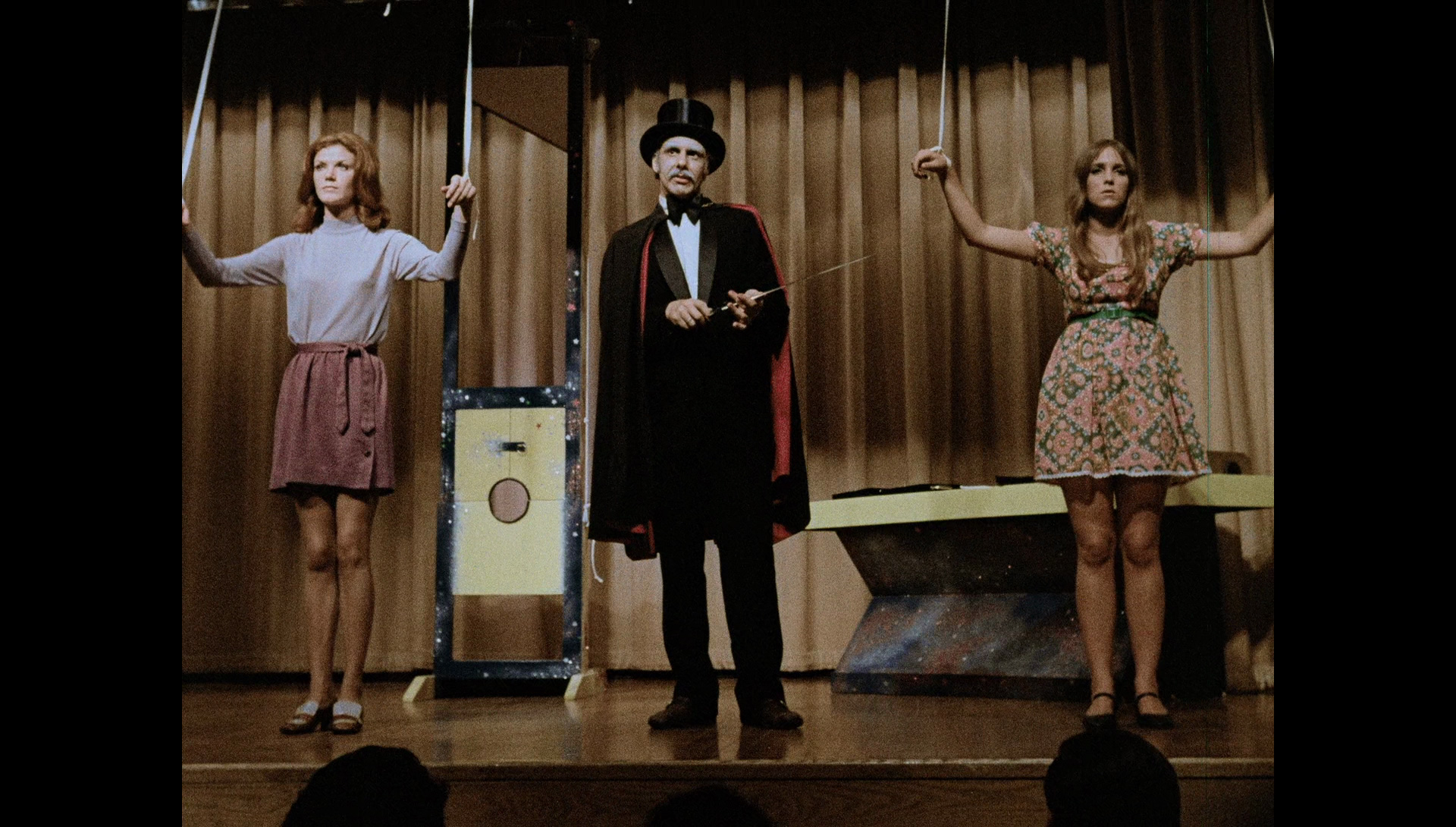 actor Sally Brody large photo