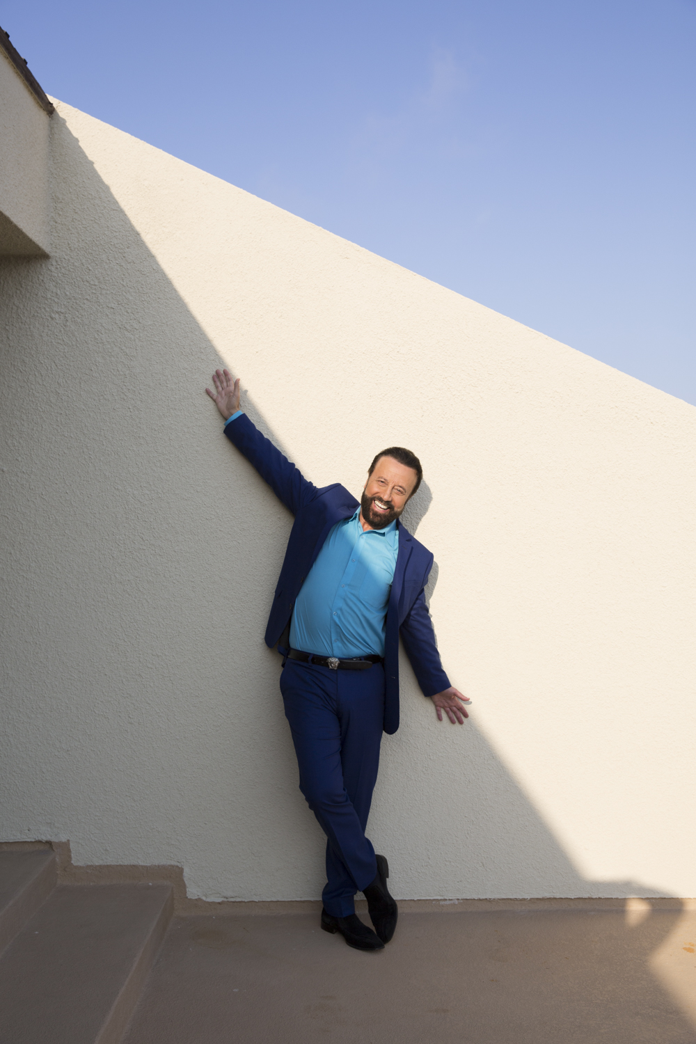 actor Yakov Smirnoff large photo