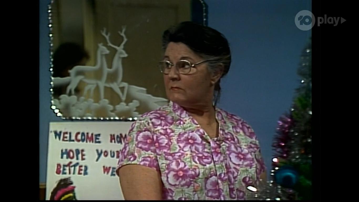 actor Rosie Sturgess large photo