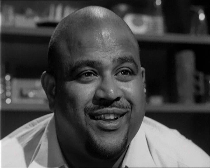 actor Frank Olegario large photo