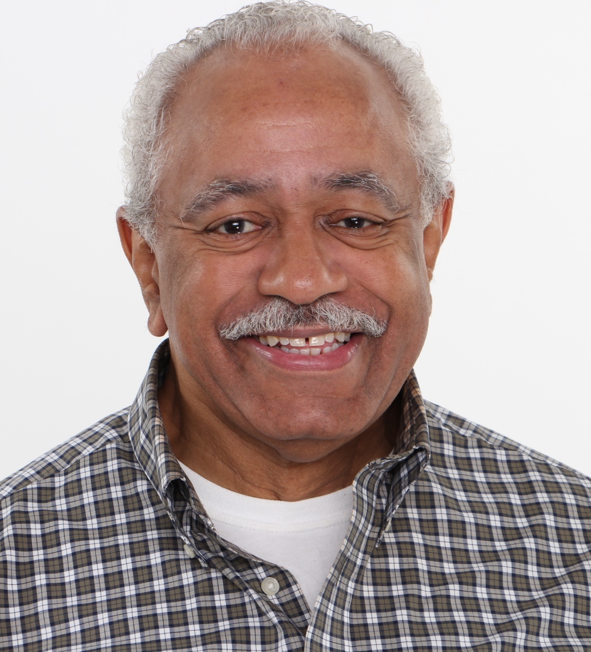 Leo V. Finnie III