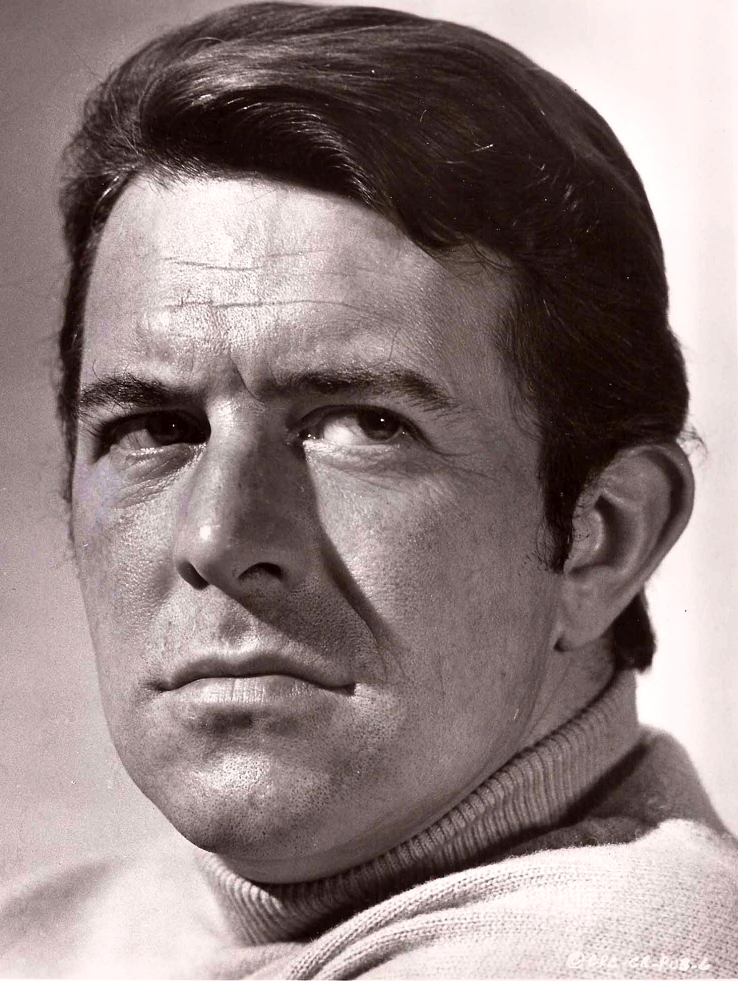 actor Terence Cooper large photo