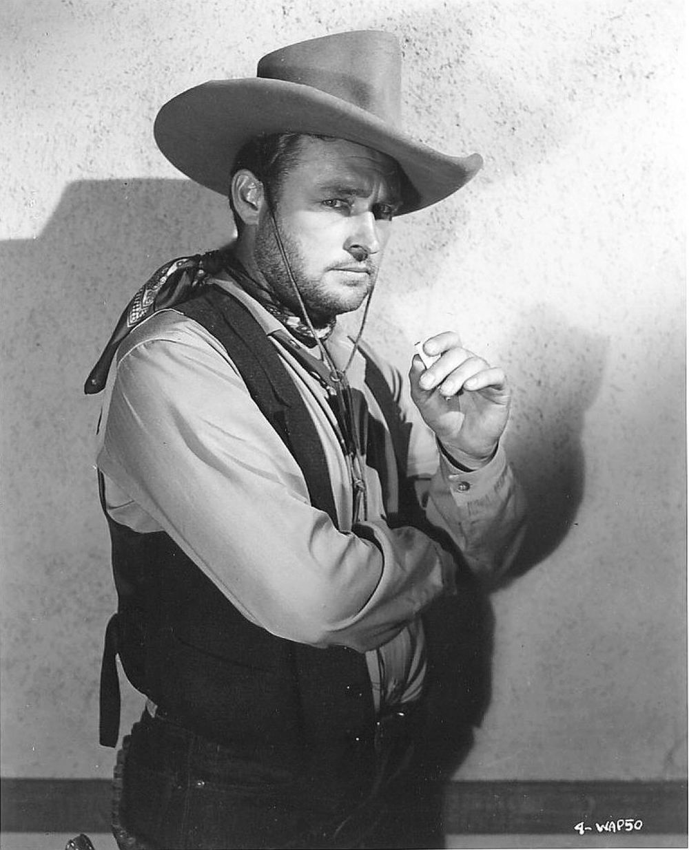 actor Lee Roberts large photo