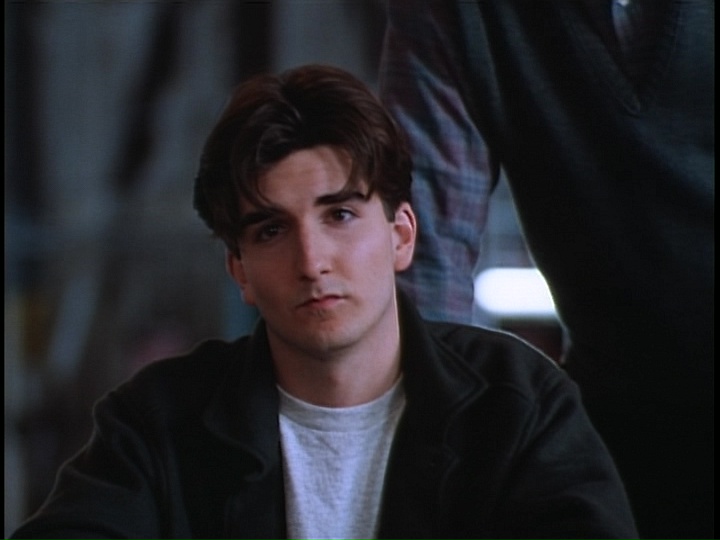 actor Ross Hull large photo