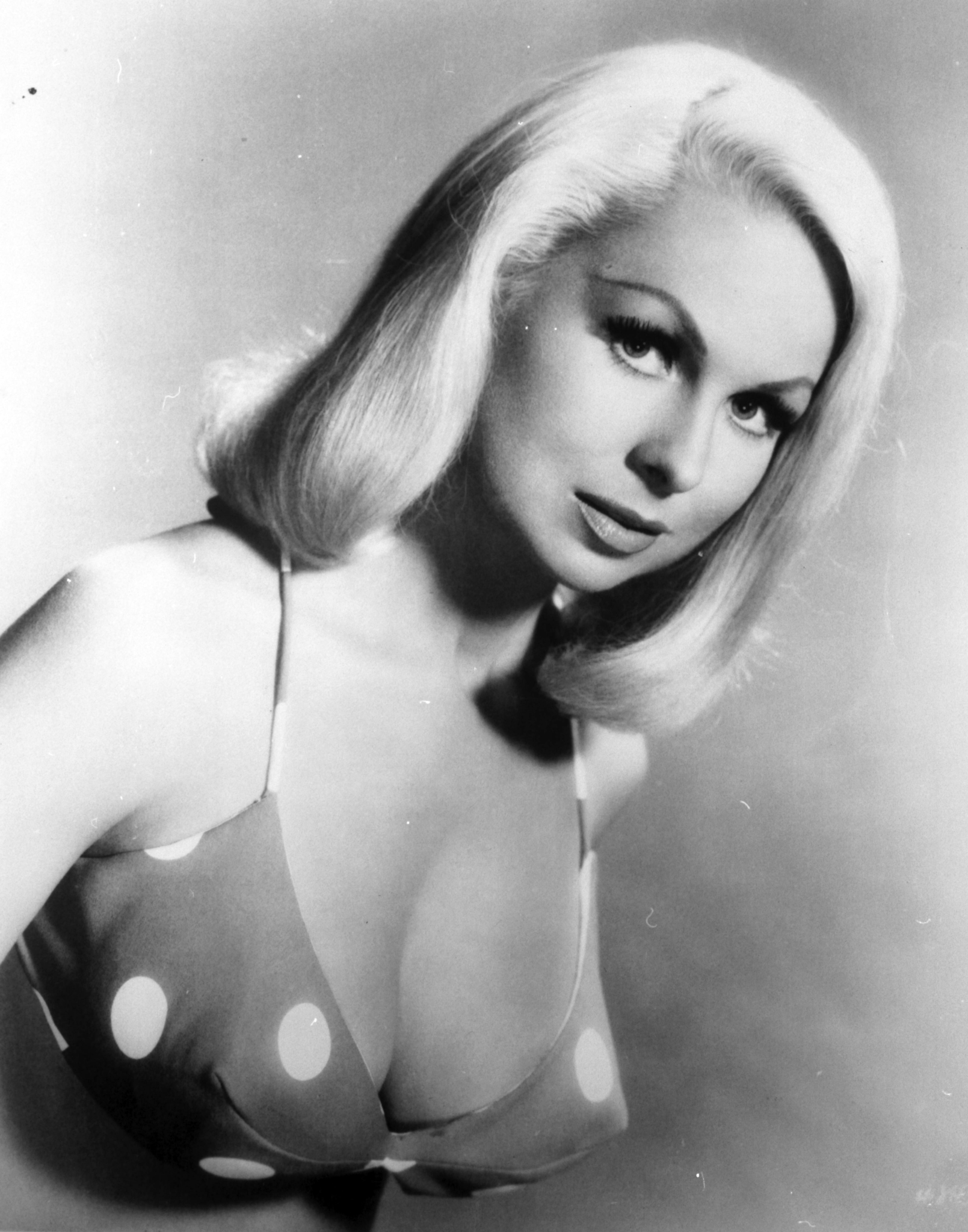 actor Joi Lansing large photo