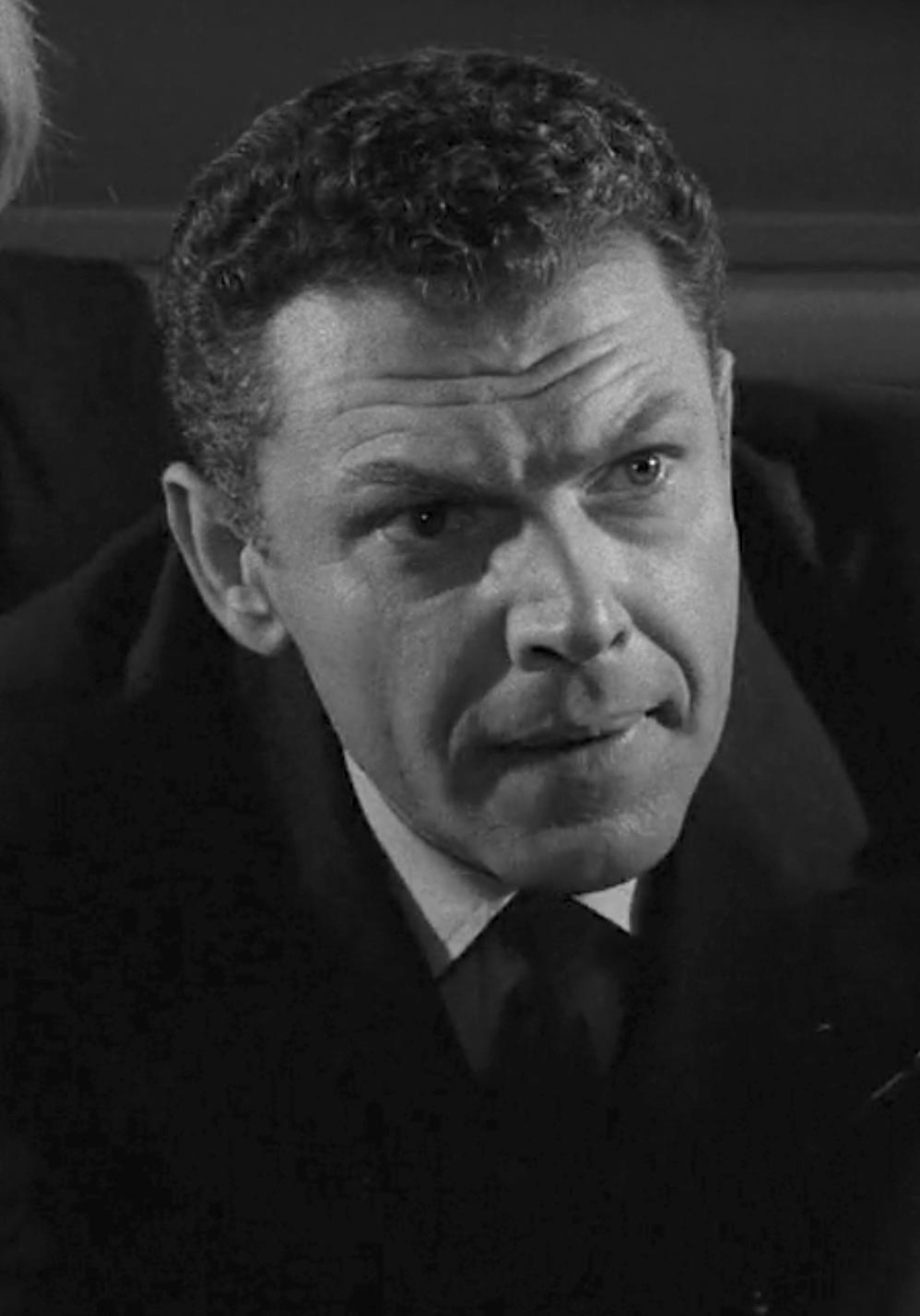 actor Ed Kemmer large photo