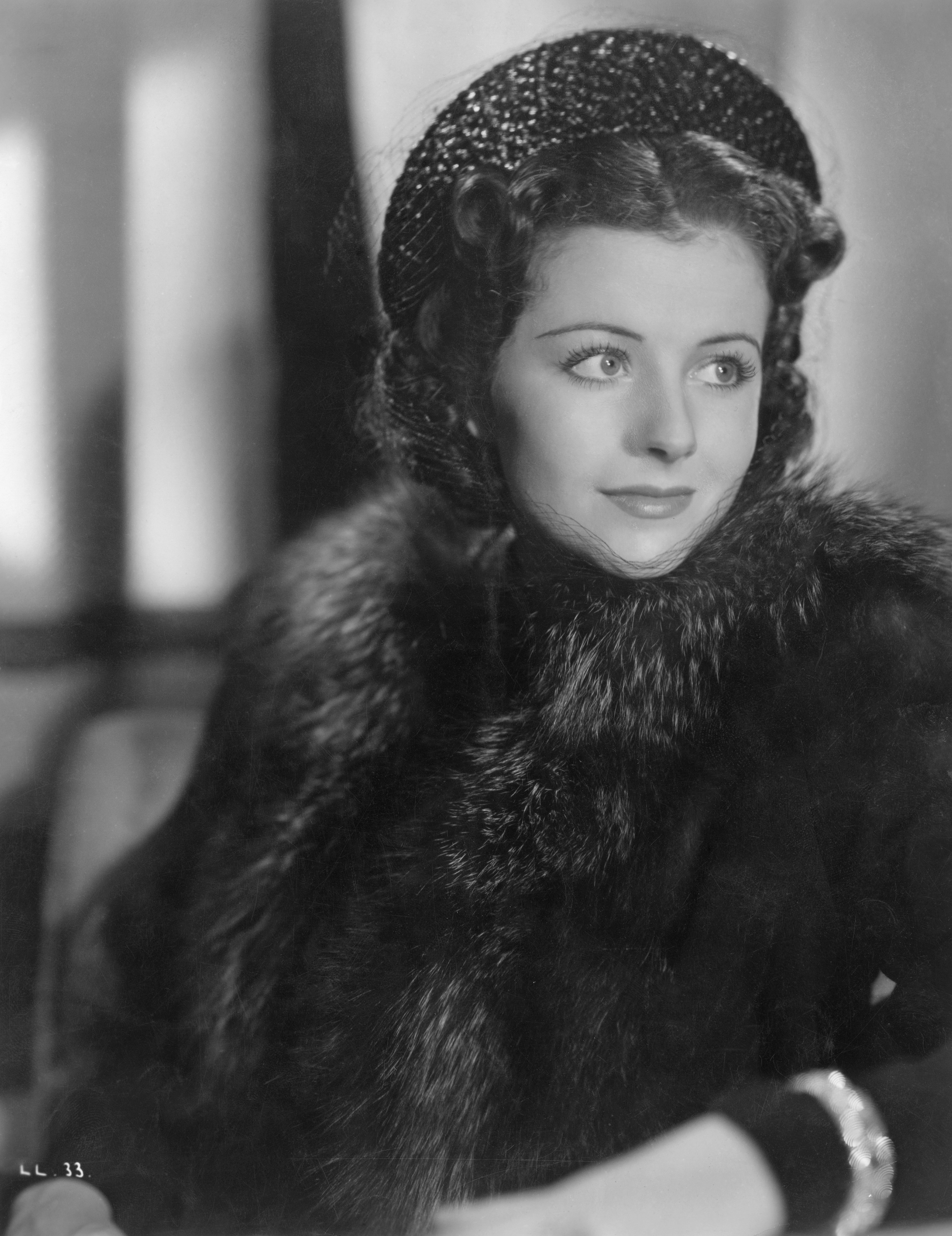 actor Margaret Lockwood large photo
