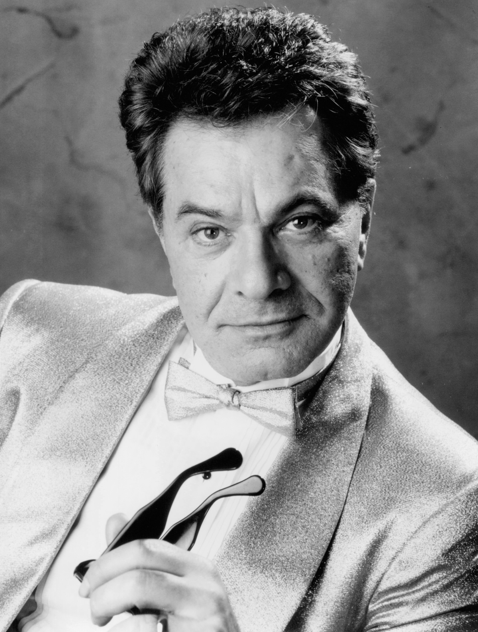 actor Dick Shawn large photo