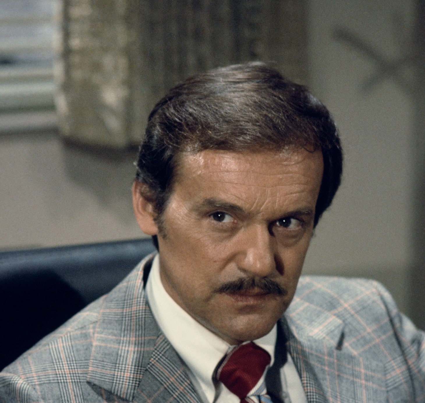 actor John S. Ragin large photo