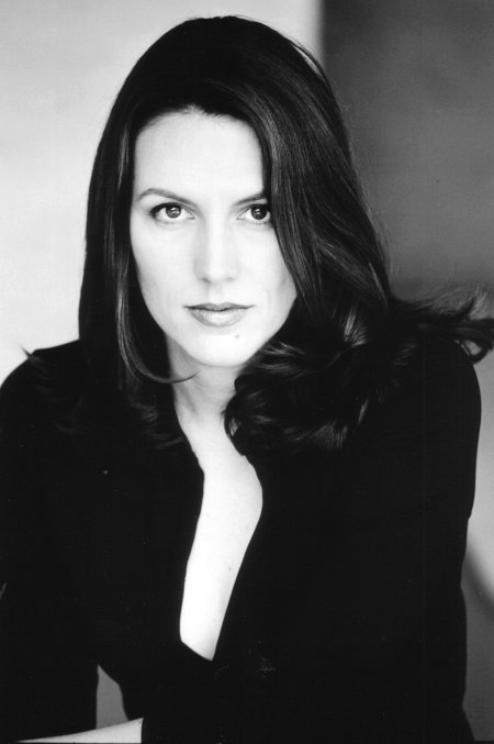 actor Kate Connor large photo