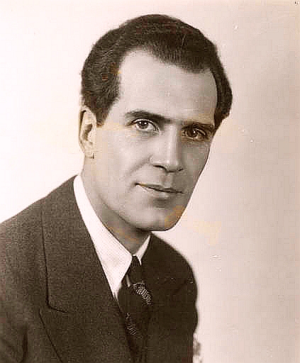 actor John Barclay large photo