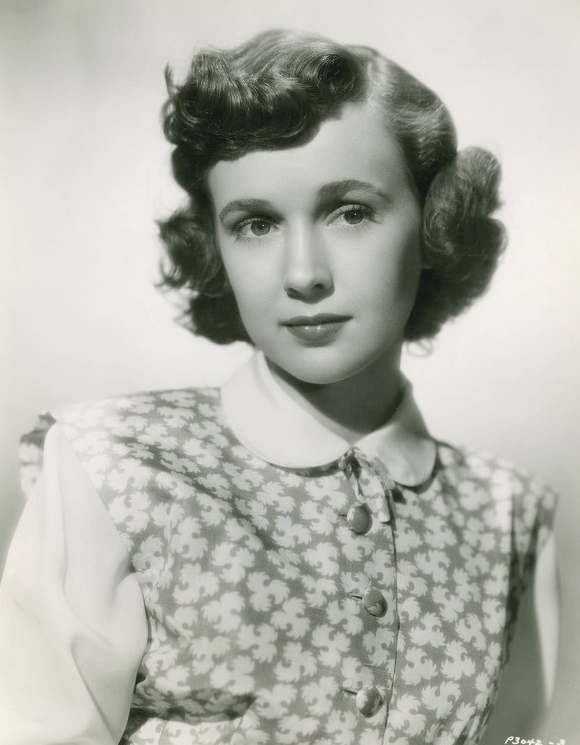 actor Allene Roberts large photo