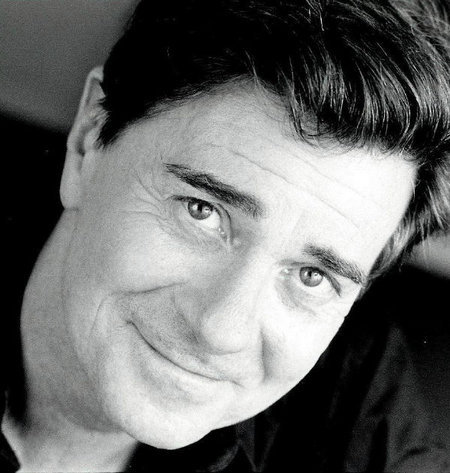 actor Gary Beach large photo