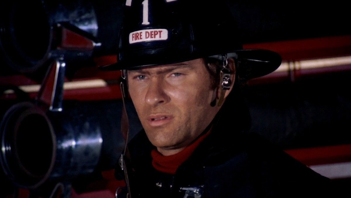 actor Will MacMillan large photo