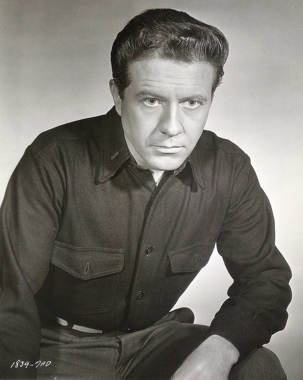 actor Phil Harvey large photo