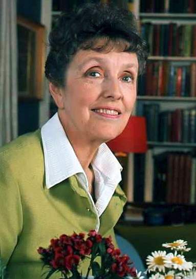 actor Joyce Grenfell large photo