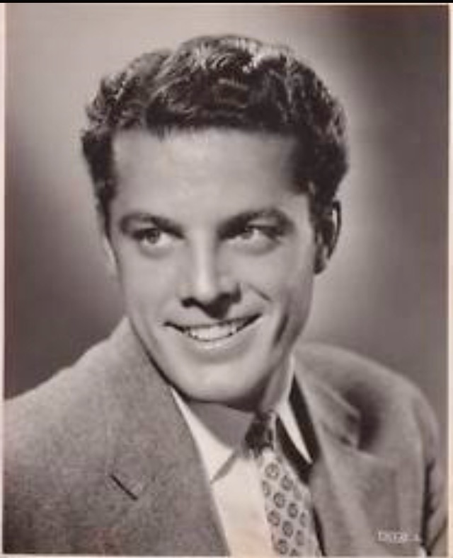 actor Michael St. Angel large photo