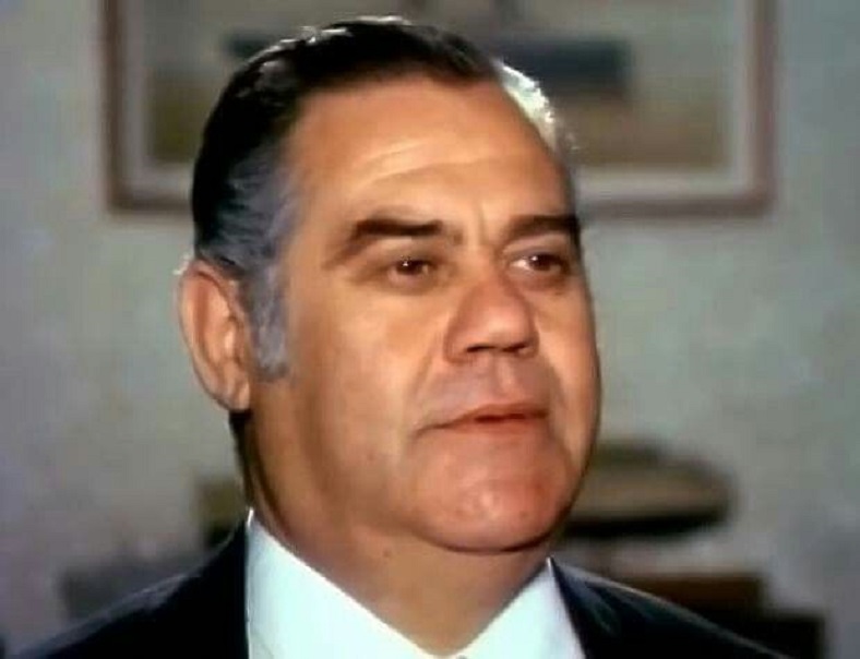 actor Giorgos Tzifos large photo