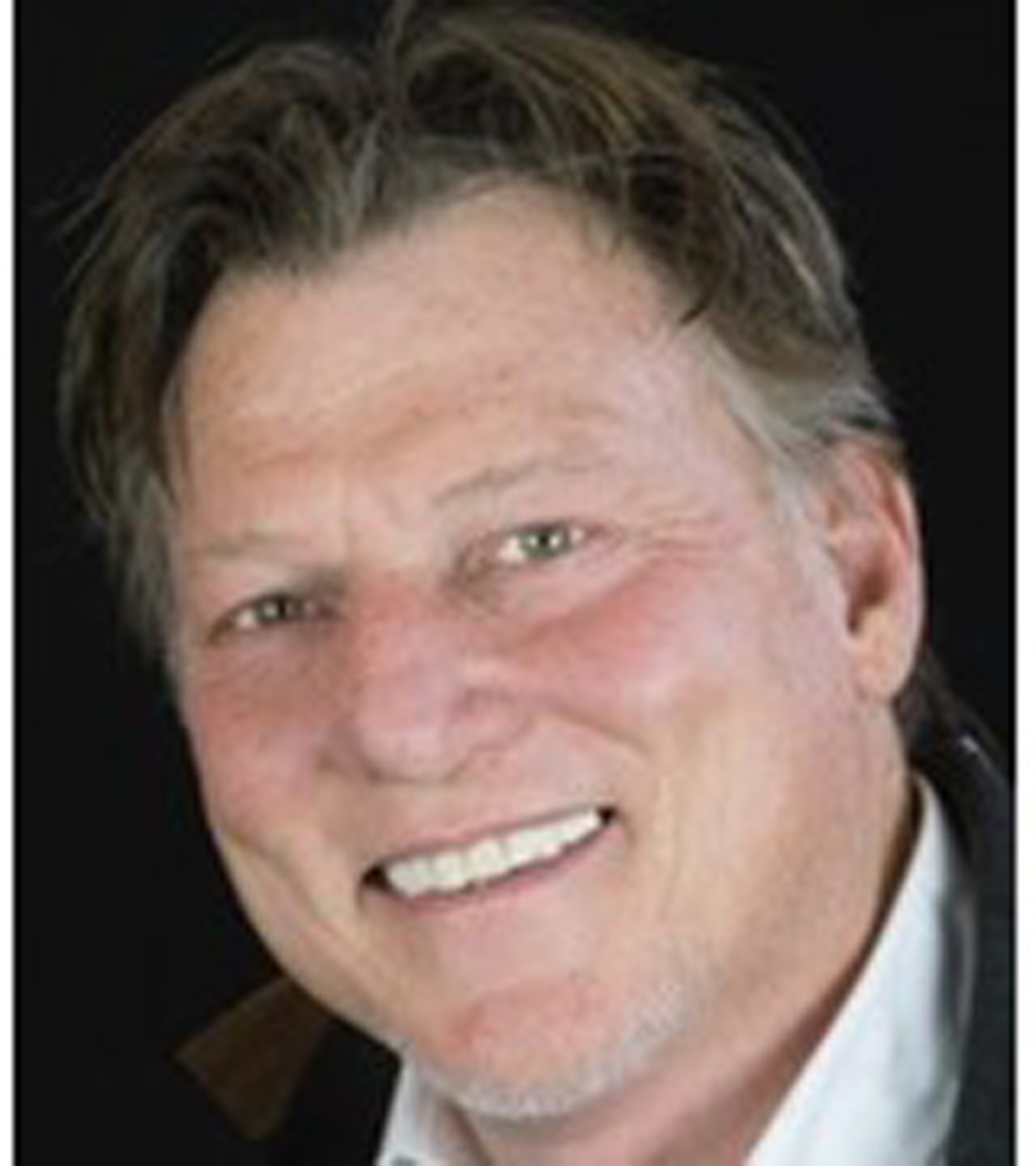 actor Bennett James large photo