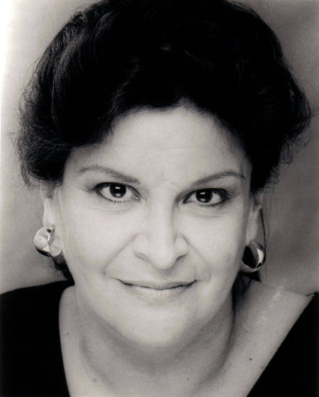 actor Loyda Ramos large photo
