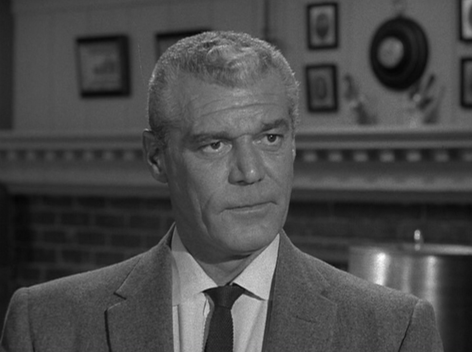 actor Frank Gerstle large photo