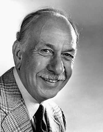 actor José Ferrer large photo