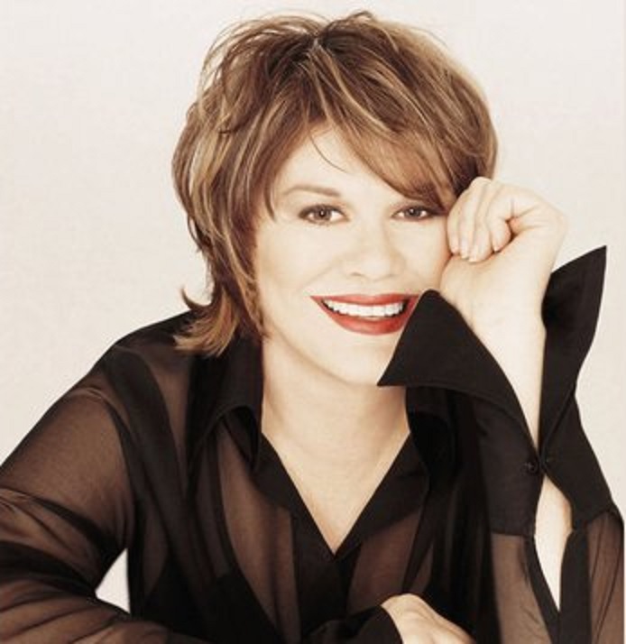 actor K.T. Oslin large photo