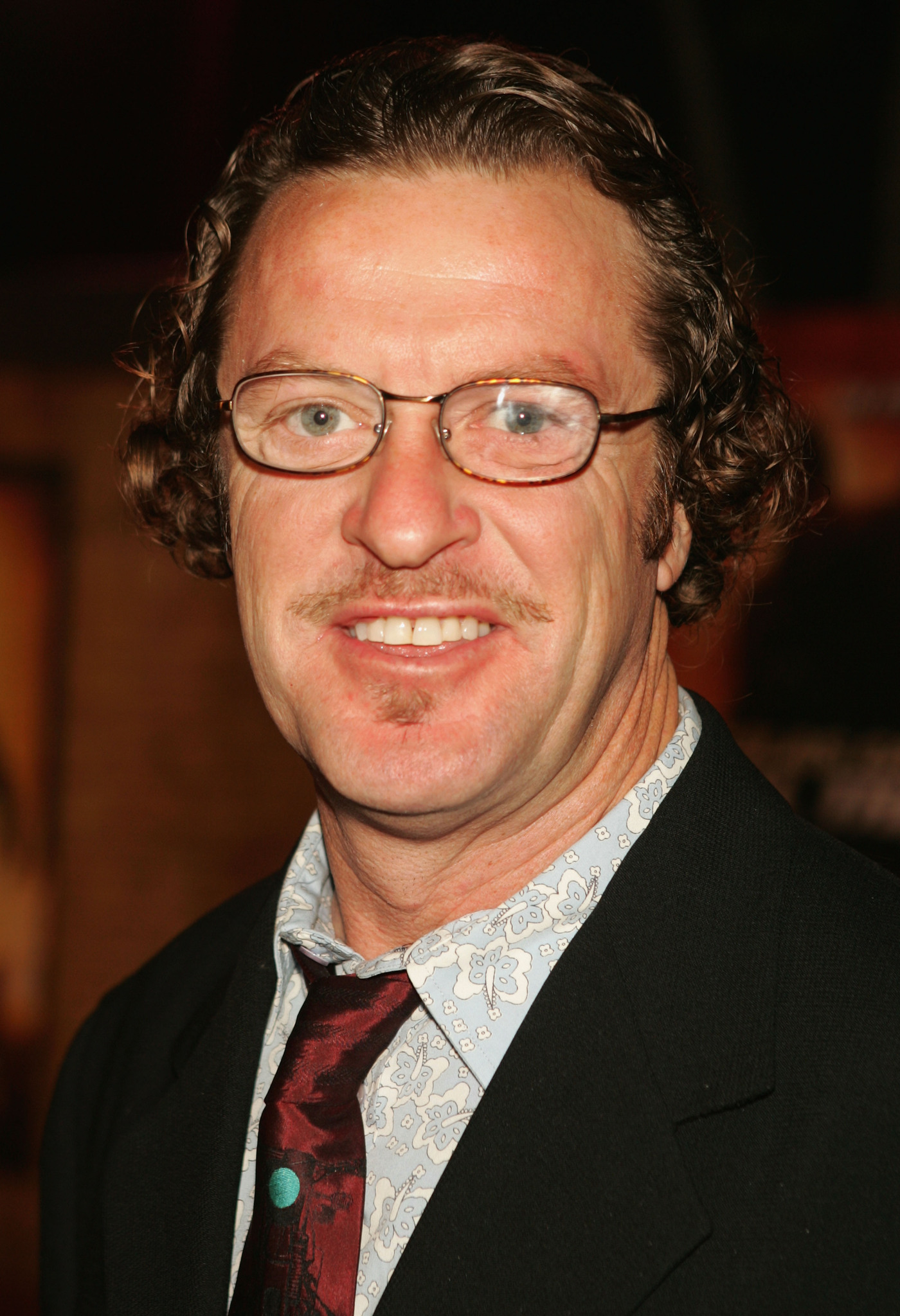 actor Stewart Finlay-McLennan large photo