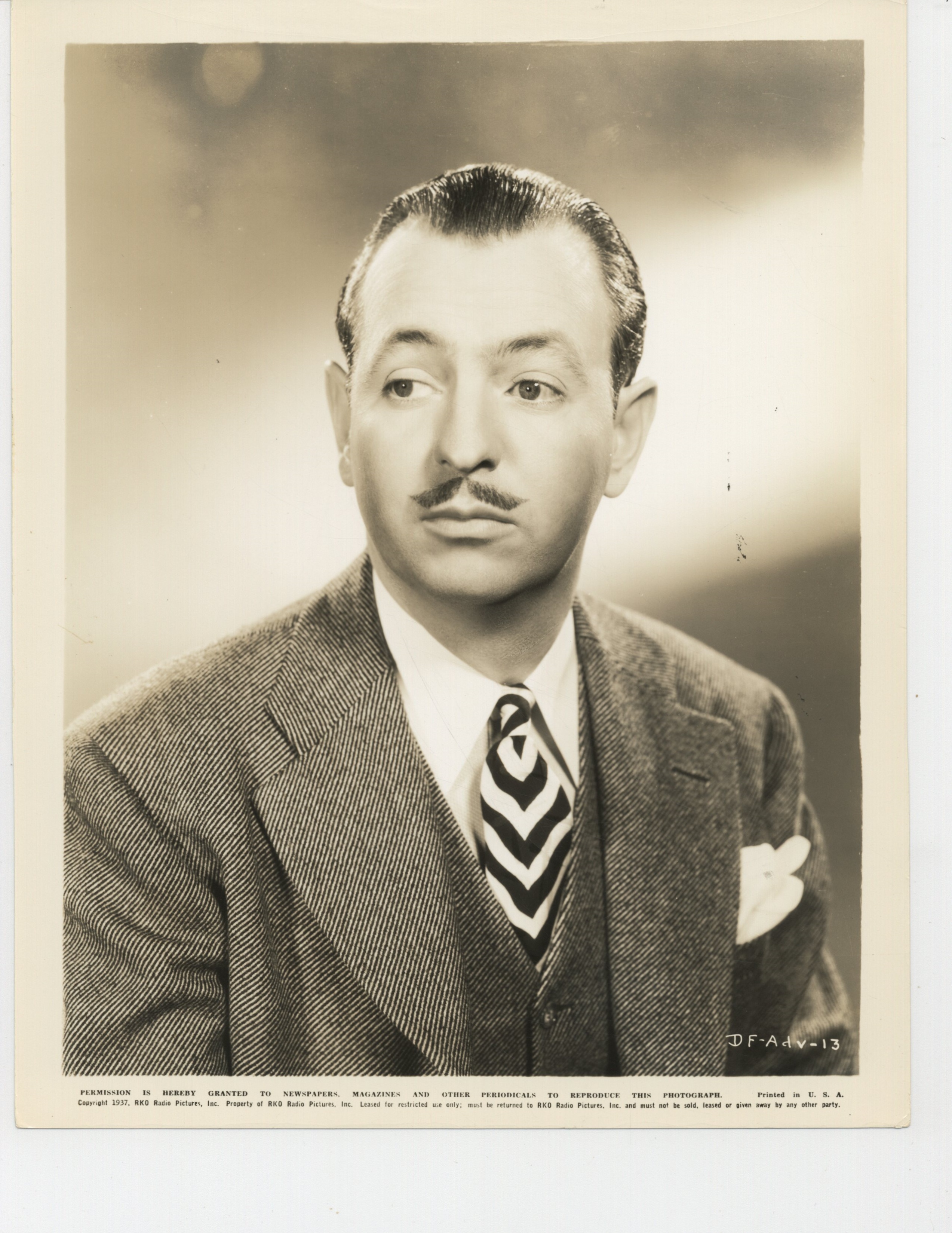 actor William Brisbane large photo