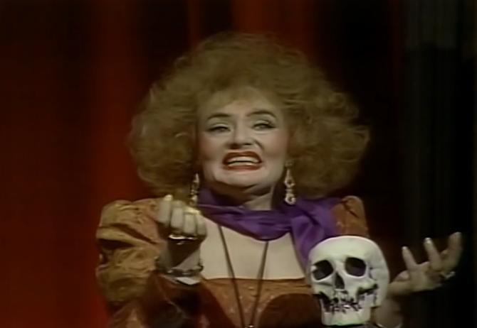 actor Jacquelyn Hyde large photo