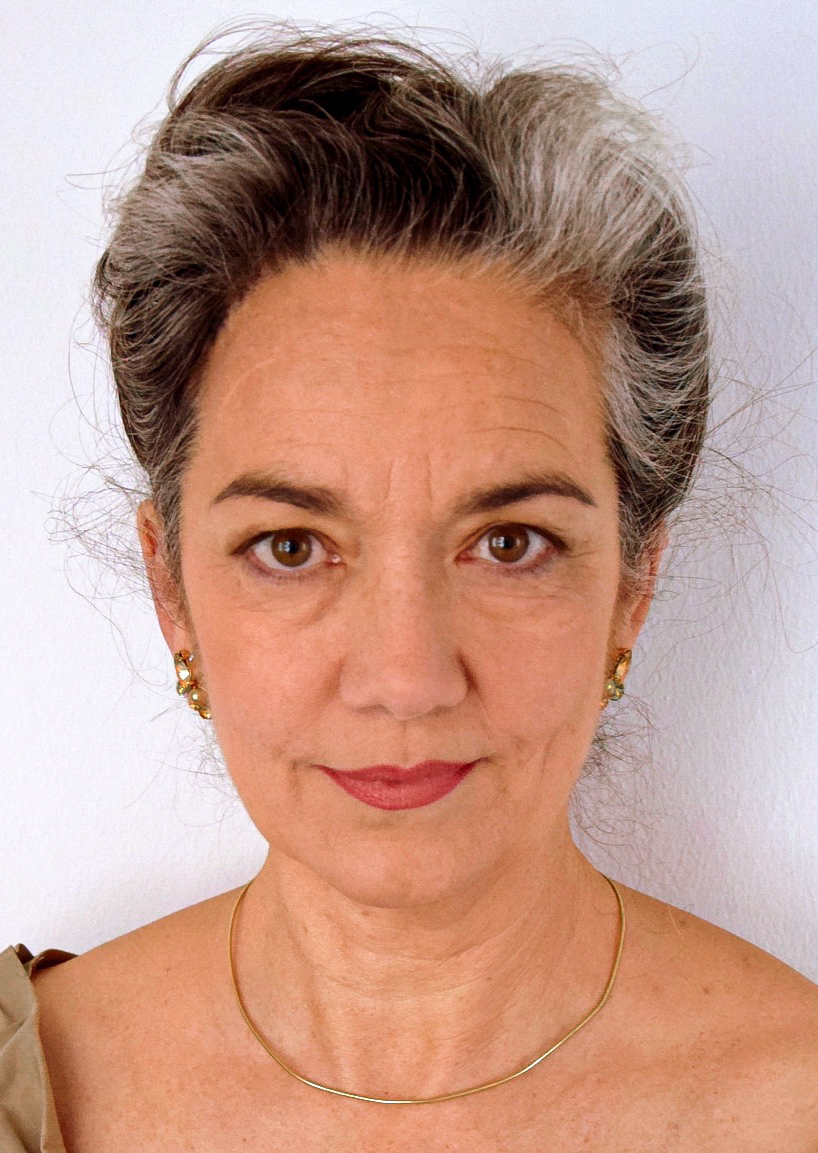 actor Irina Wanka large photo