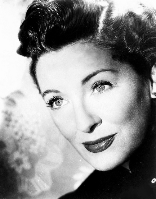 actor Kay Walsh large photo