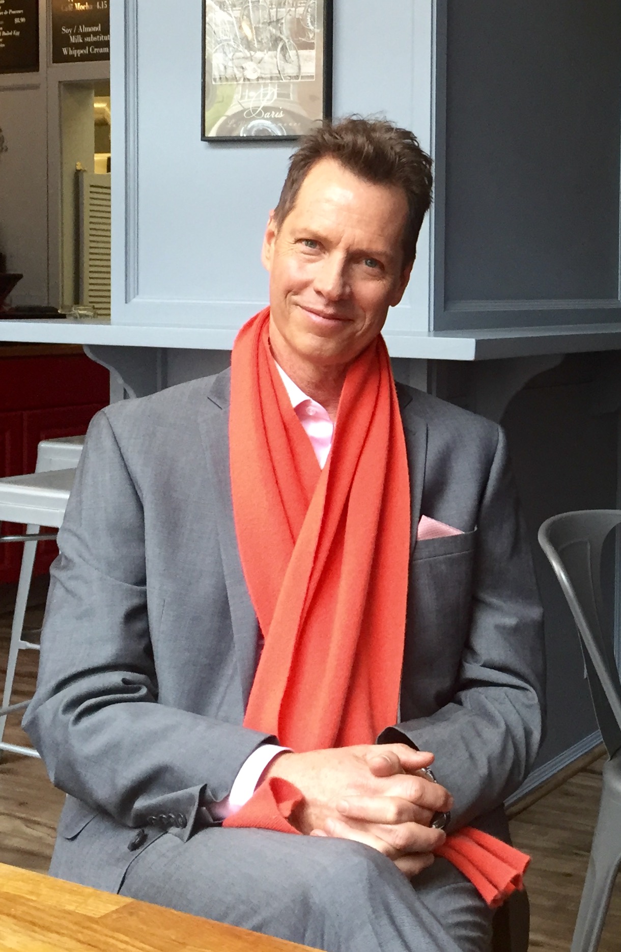 actor Frank Beddor large photo