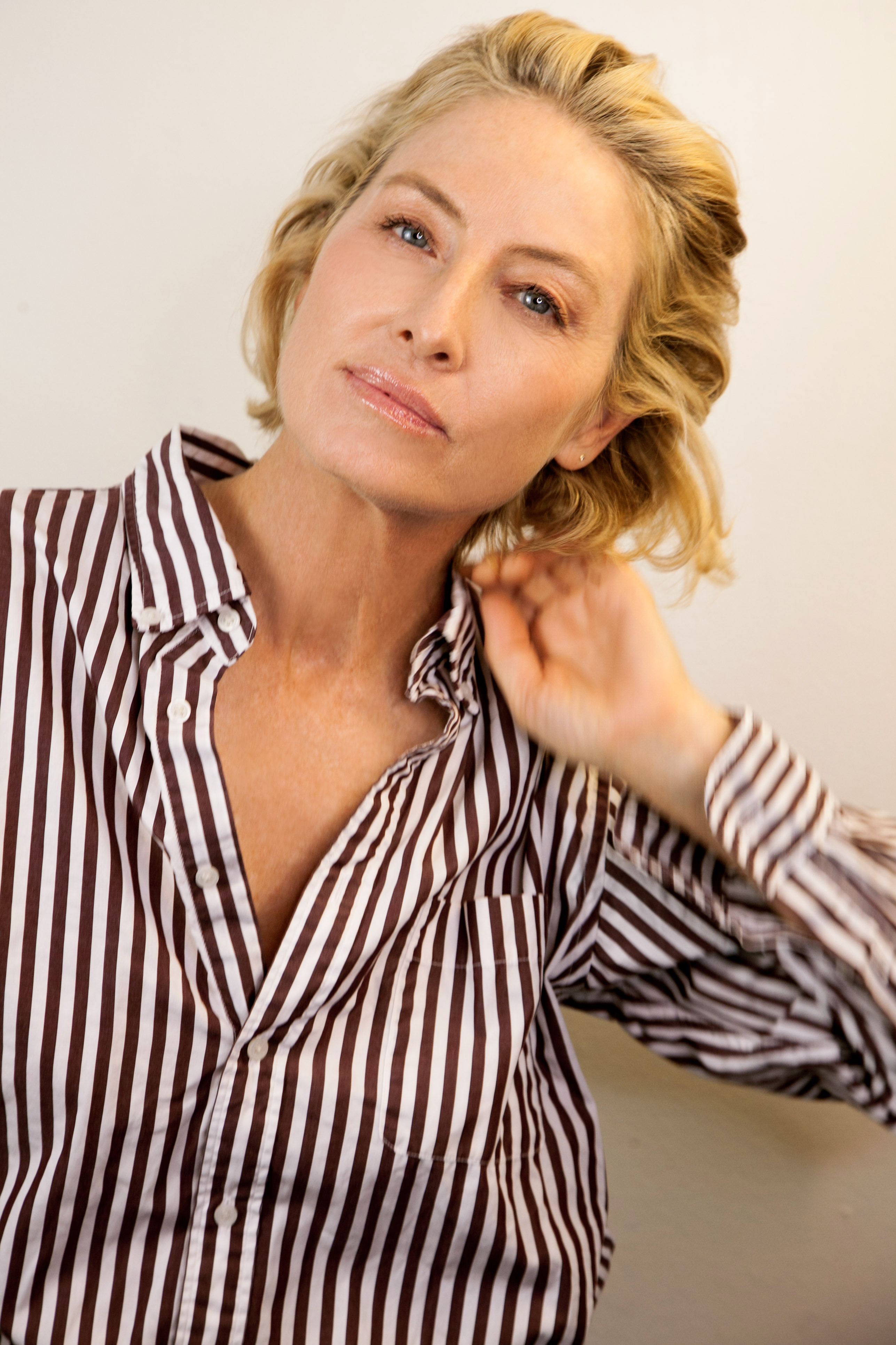 actor Kate Butler large photo