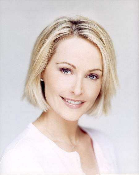 actor Josie Bissett large photo