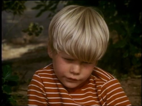 actor Brian Dewey large photo