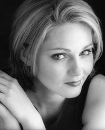 actor Jamie Donahue large photo