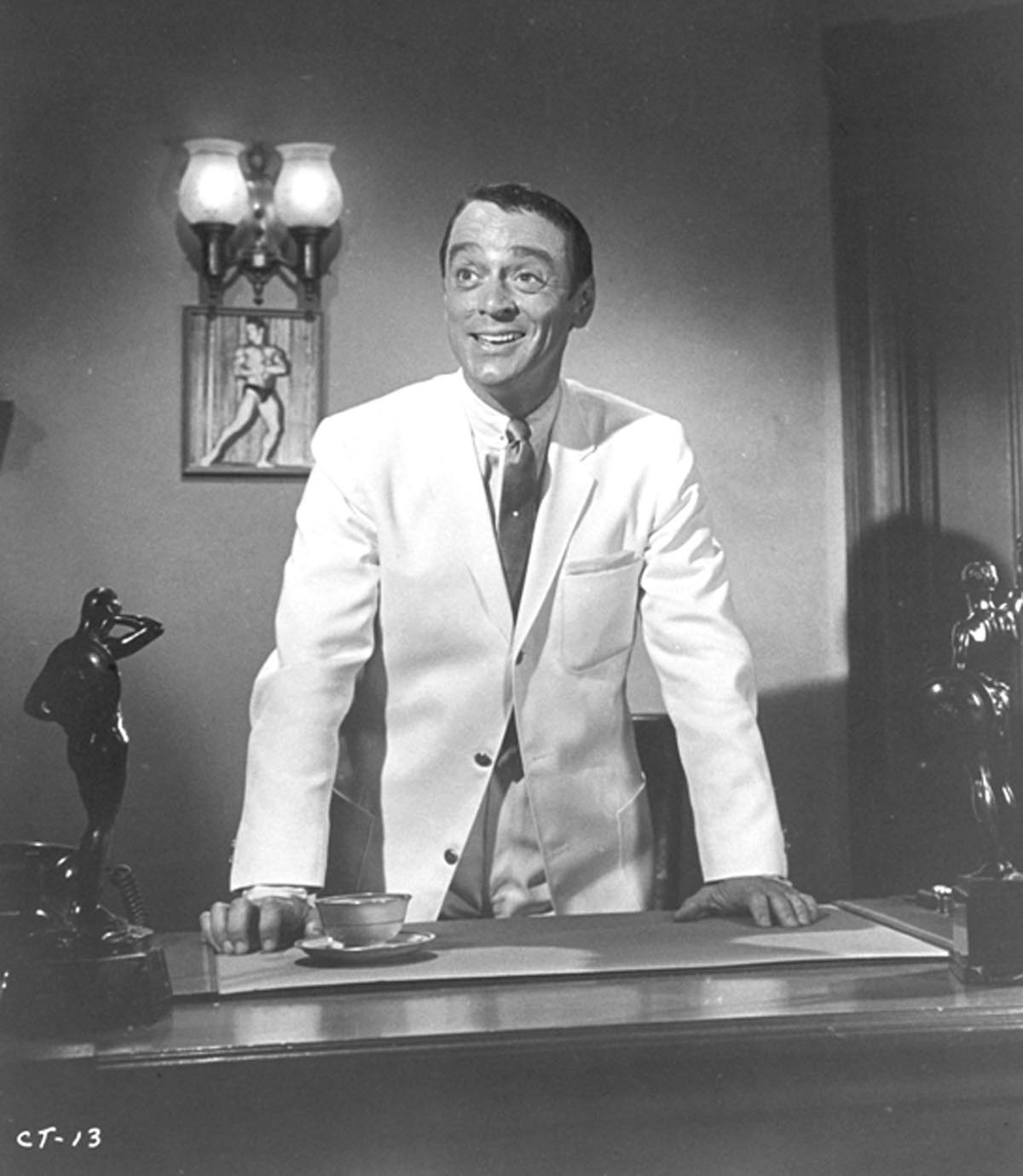 actor Harry Townes large photo