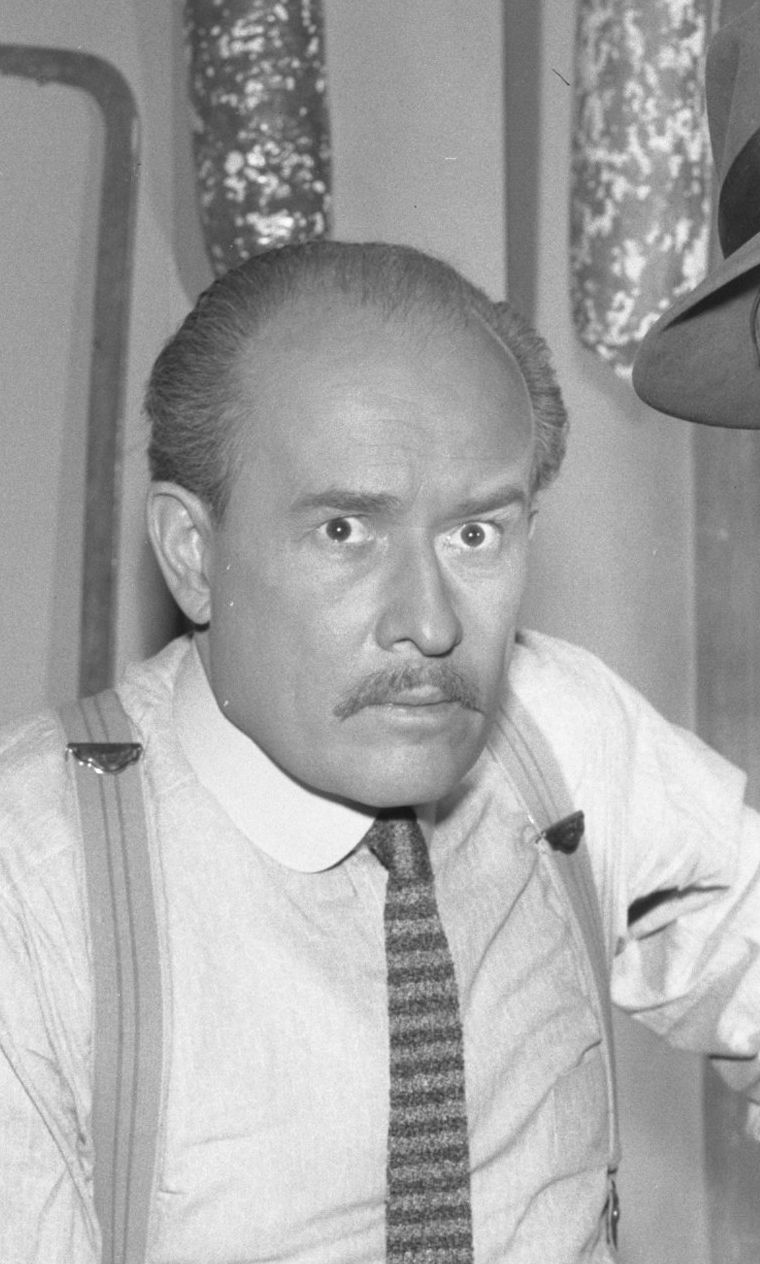 actor George Voskovec large photo