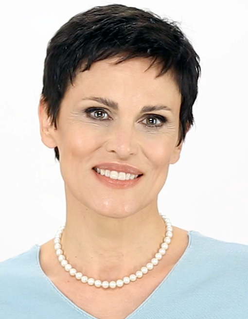 actor Justina Vail large photo