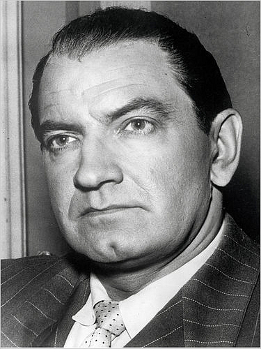 actor Bruce Gordon large photo