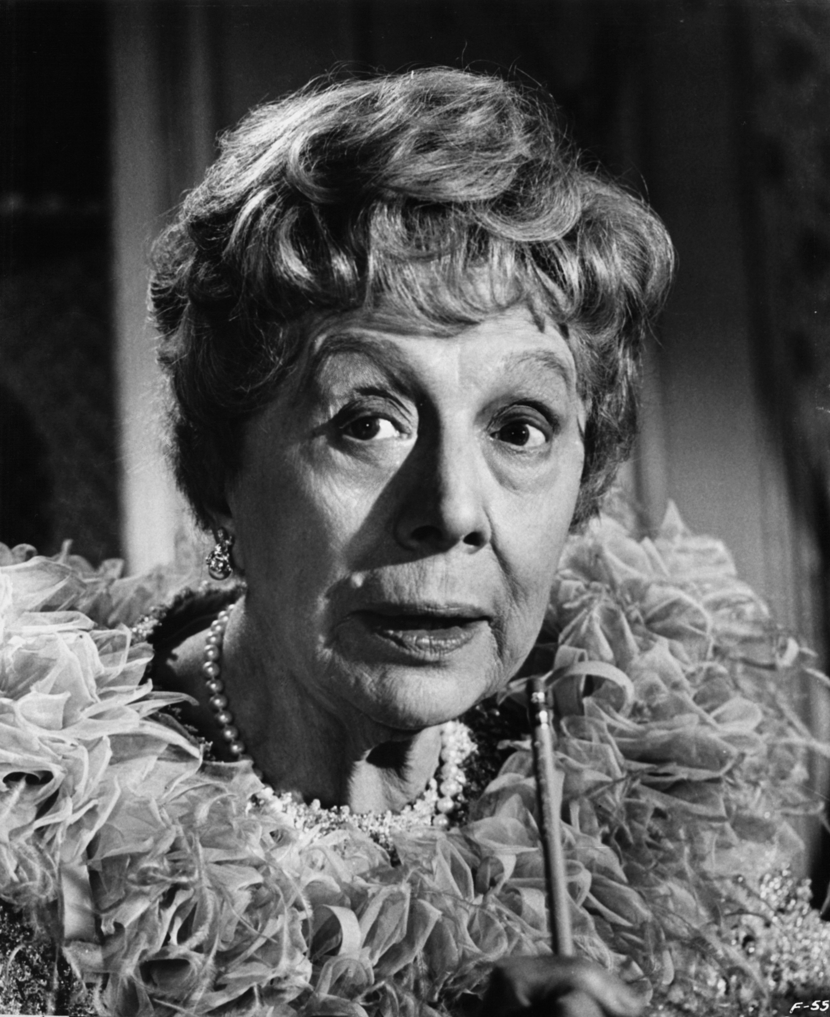 actor Edith Evans large photo